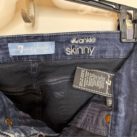 7 For All Mankind Deep Indigo Ankle Jeans - Picture 4 of 4